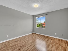 18232 SW 5th St, Pembroke Pines FL 33029