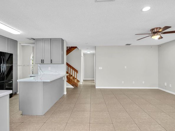 18232 SW 5th St, Pembroke Pines FL 33029