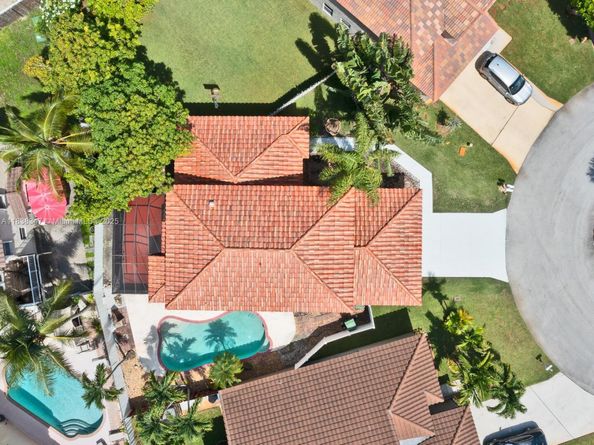 18232 SW 5th St, Pembroke Pines FL 33029