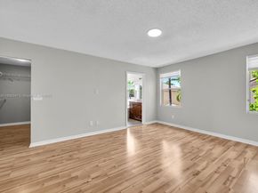 18232 SW 5th St, Pembroke Pines FL 33029