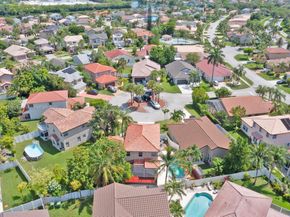 18232 SW 5th St, Pembroke Pines FL 33029