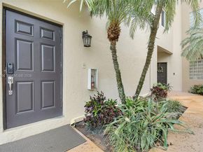 16339 Malibu Dr 22, Weston FL 33326