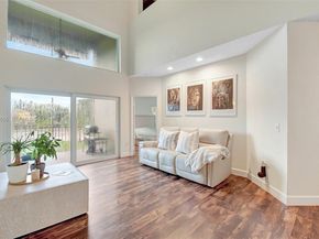 16339 Malibu Dr 22, Weston FL 33326