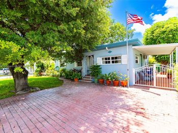 7110 SW 13th Ter