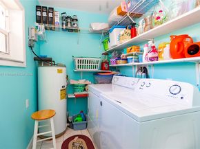 7110 SW 13th Ter, Miami FL 33144