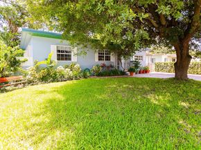 7110 SW 13th Ter, Miami FL 33144