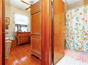 7110 SW 13th Ter, Miami FL 33144