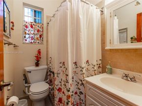 7110 SW 13th Ter, Miami FL 33144