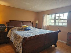 10816 SW 75th St, Miami FL 33173