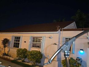 102 W 27th St, Hialeah FL 33010
