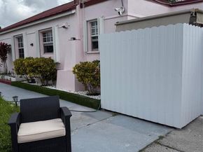 102 W 27th St, Hialeah FL 33010