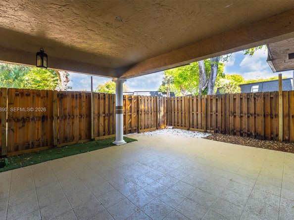 14210 SW 94th Cir Ln 10435, Miami FL 33186