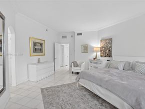 3500 Island Bl D201, Aventura FL 33160