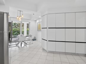 3500 Island Bl D201, Aventura FL 33160