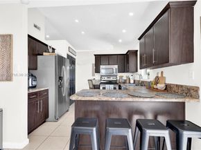 9770 SW 216th Ter, Cutler Bay FL 33190