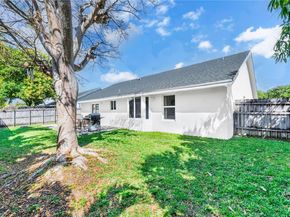 9770 SW 216th Ter, Cutler Bay FL 33190