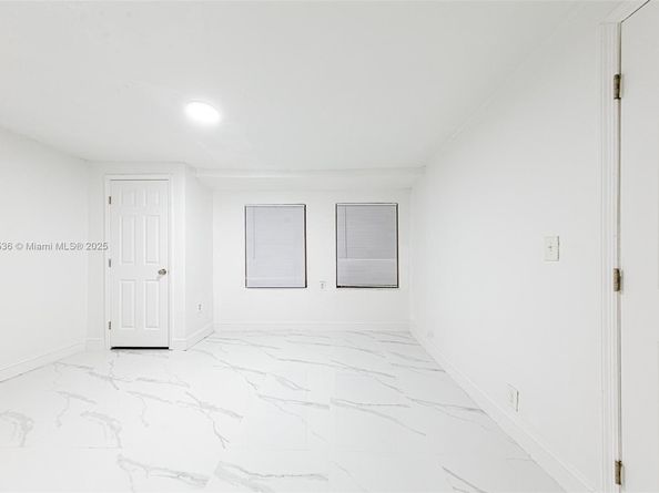 30 NW 62nd St, Miami FL 33150