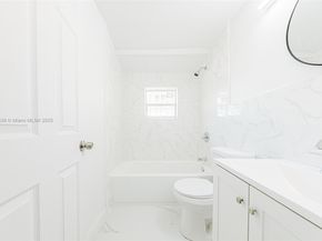 30 NW 62nd St, Miami FL 33150