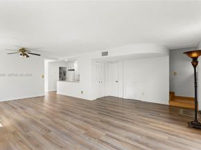 13745 SW 84th St A, Miami FL 33183