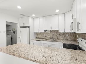 13745 SW 84th St A, Miami FL 33183