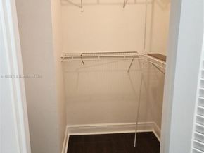 681 S Hollybrook Dr 110, Pembroke Pines FL 33025