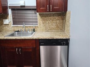 681 S Hollybrook Dr 110, Pembroke Pines FL 33025
