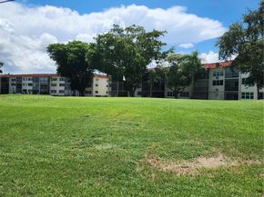 681 S Hollybrook Dr 110, Pembroke Pines FL 33025
