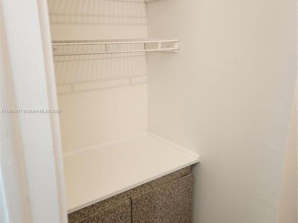 681 S Hollybrook Dr 110, Pembroke Pines FL 33025