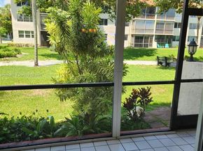 681 S Hollybrook Dr 110, Pembroke Pines FL 33025