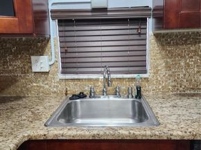 681 S Hollybrook Dr 110, Pembroke Pines FL 33025