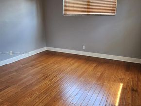 681 S Hollybrook Dr 110, Pembroke Pines FL 33025