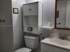 681 S Hollybrook Dr 110, Pembroke Pines FL 33025