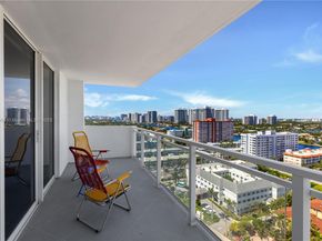 2030 S Ocean Dr 1707, Hallandale Beach FL 33009