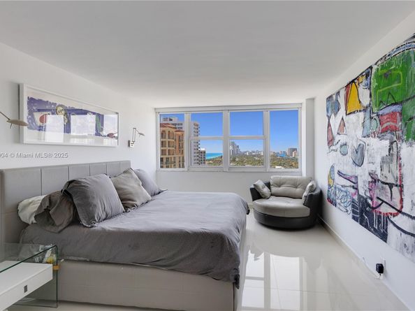 2030 S Ocean Dr 1707, Hallandale Beach FL 33009