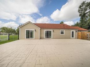 14801 SW 31st Ct, Davie FL 33331