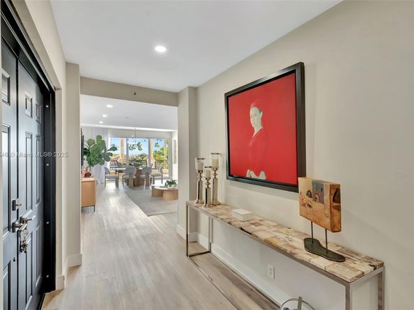 19136 Fisher Island Dr 19136, Miami Beach FL 33109