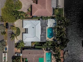 404 Coconut Isle Dr, Fort Lauderdale FL 33301