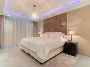 100 S Pointe Dr 2506, Miami Beach FL 33139