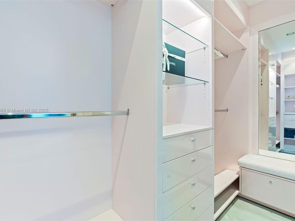 100 S Pointe Dr 2506, Miami Beach FL 33139