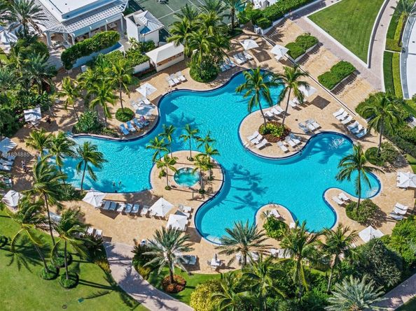 100 S Pointe Dr 2506, Miami Beach FL 33139