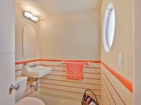 1021 N Greenway Dr, Coral Gables FL 33134