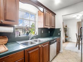 4605 SW 139th Ct 814, Miami FL 33175