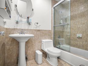 4605 SW 139th Ct 814, Miami FL 33175