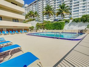 1623 Collins Ave 512, Miami Beach FL 33139