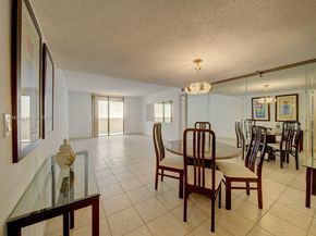 1623 Collins Ave 512, Miami Beach FL 33139