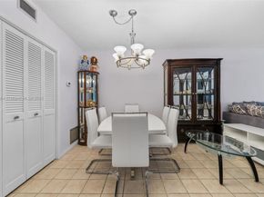 3800 Hillcrest Dr 210, Hollywood FL 33021