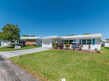 9021 NW 13th St