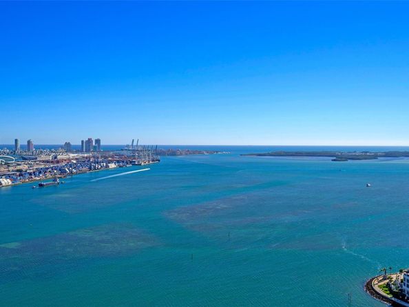 325 S Biscayne Blvd 3726, Miami FL 33131