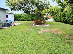 231 NE 43rd St, Miami FL 33137