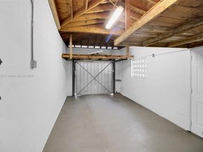231 NE 43rd St, Miami FL 33137